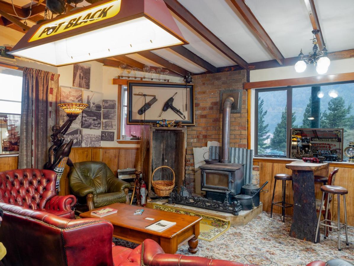 Otira Stagecoach Hotel Экстерьер фото